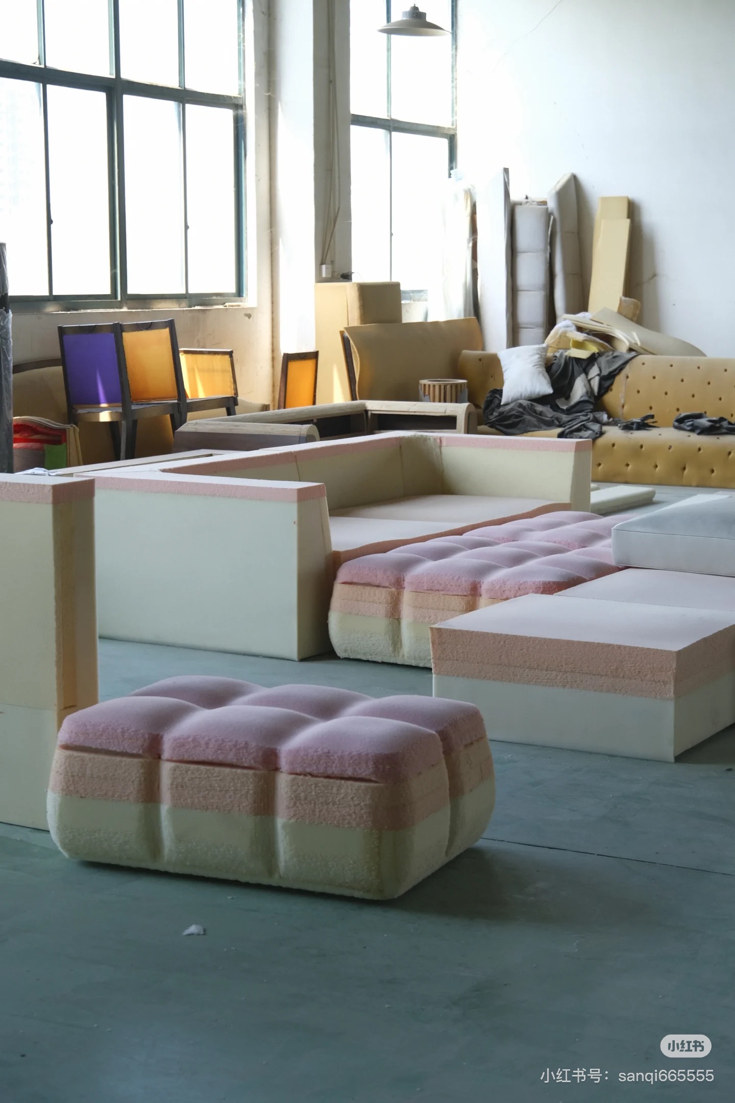 Foshan furniture workshop with prototype seating