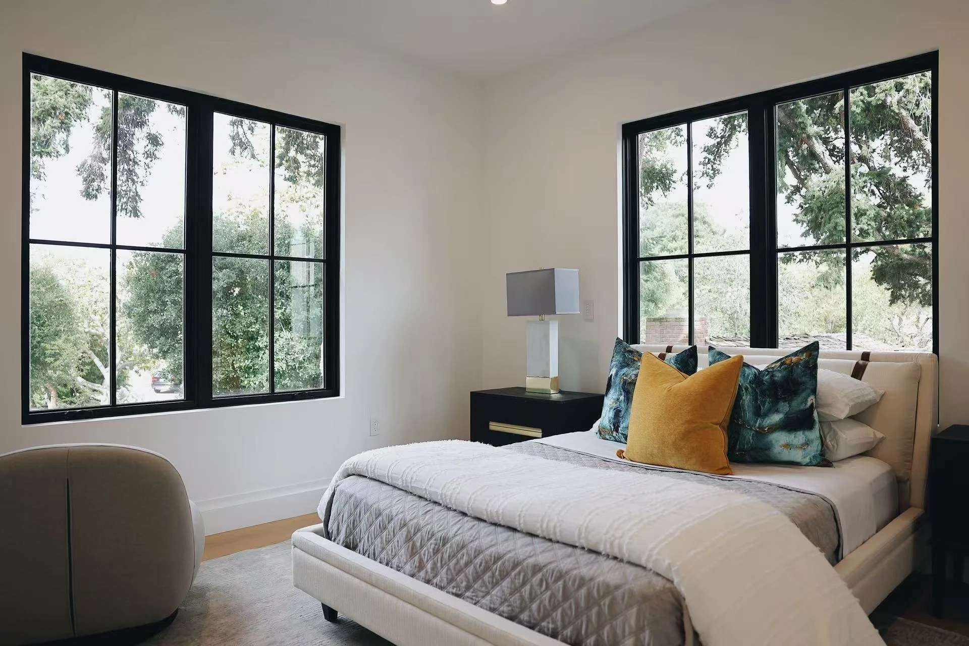 Integrated Storage Luxury Residence collection
