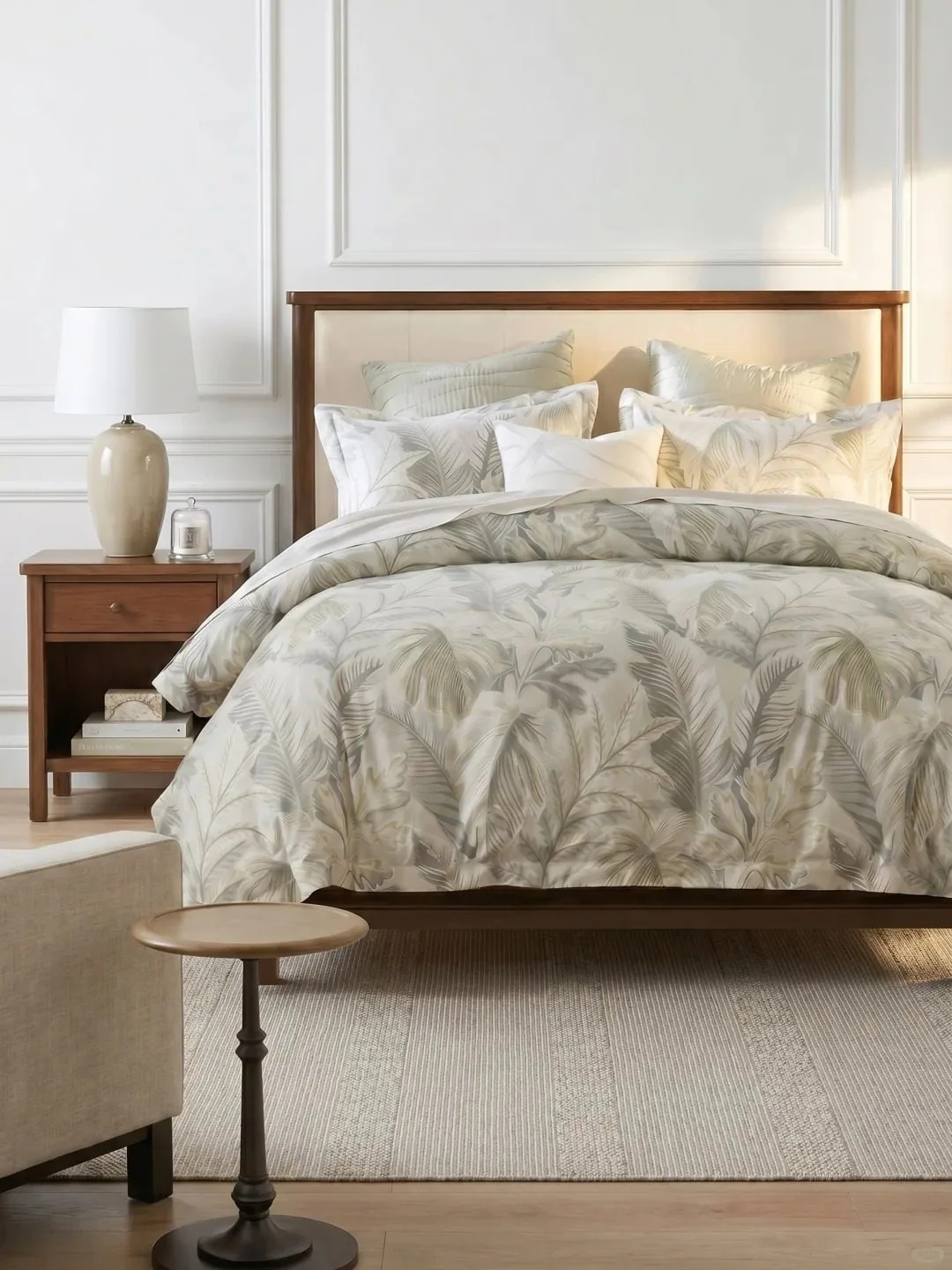 Soft contemporary bed