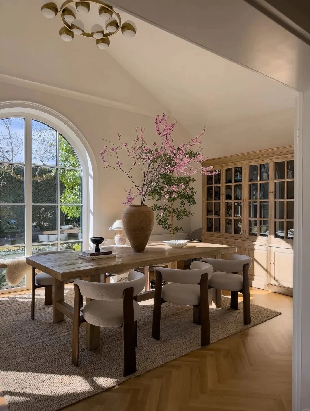 Dining Tables Buying Guide