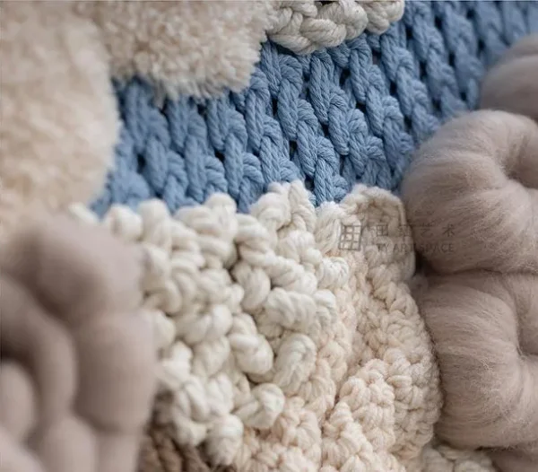3D Fibre Coral Relief in Cream, Blue and Grey, 100 x 100 cm — detail