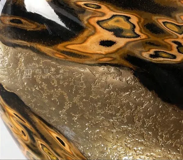 3D Draped Bronze Lacquer Wall Sculpture, 70 x 160 cm in bronze — detail