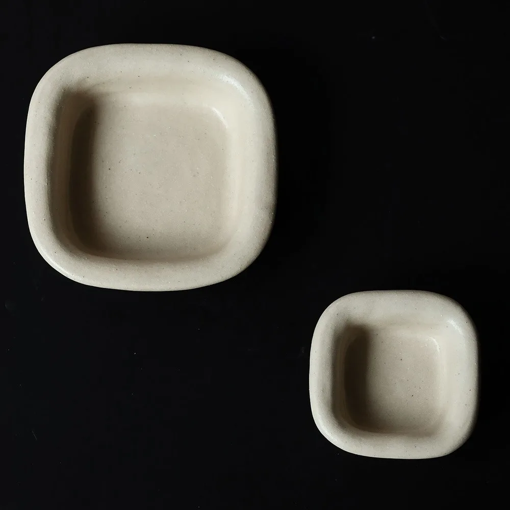 Artist Collaboration Folded-Edge Square Ceramic Dishes in oatmeal — front view