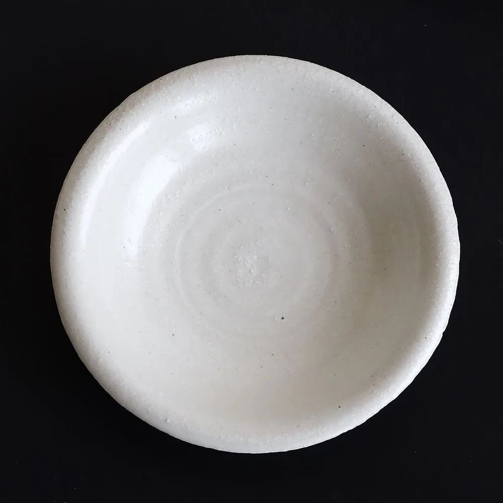Artist Collaboration Rice-Glaze Twin-Ear Bowl and Rippled in ivory — front view