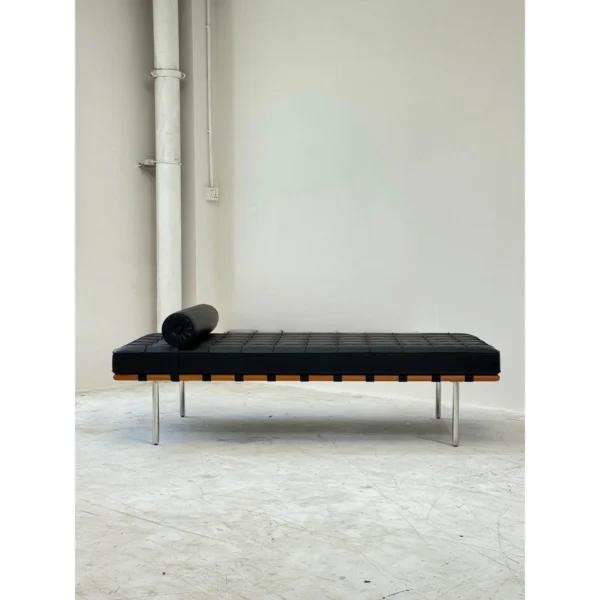 Woven Leather Daybed with Bolster on Steel Legs, 180 cm in black — in a room setting