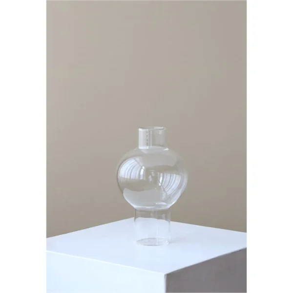 Clear Borosilicate Glass Sphere Vase, Medium in ivory — in a room setting