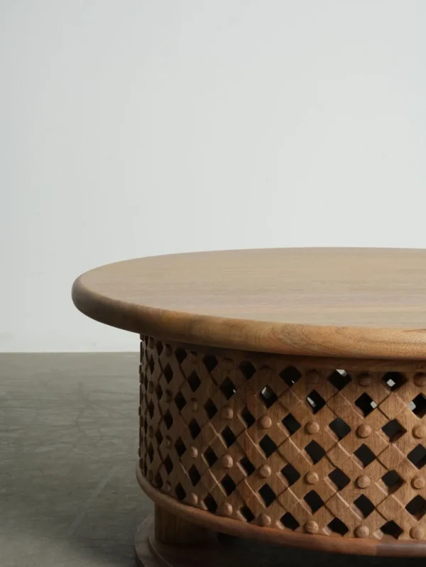 Round Teak Coffee Table with Lattice Drum Base, 110 cm in natural oak — detail