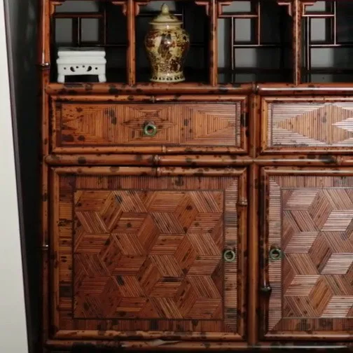 Bamboo Curio Bookcase in clay — detail