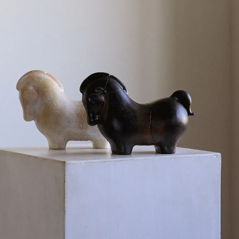 Little Fortune Horse Ornaments in ivory — front view