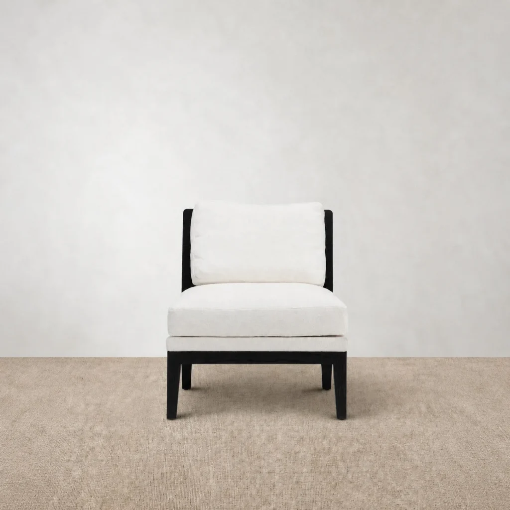Cogolin Lounge Chair in solid oak — front view