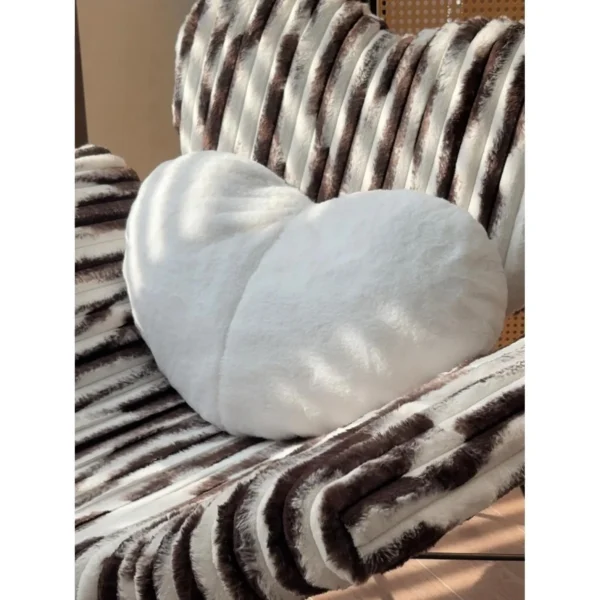 Cupid Heart-Back Lounge Chair in Black and White, 108 cm — in a room setting
