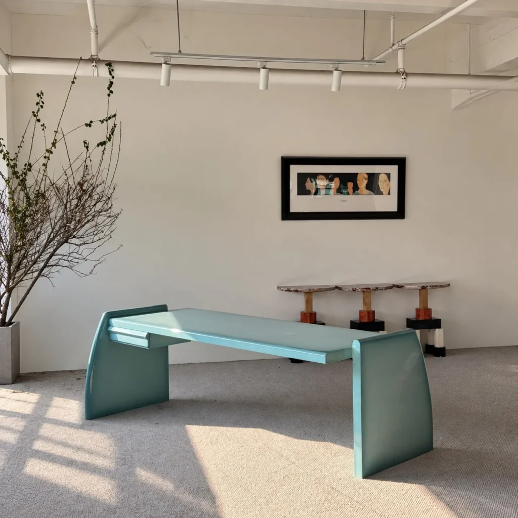 Gradient Blue Lacquered Desk with Hidden Drawer in blue — front view