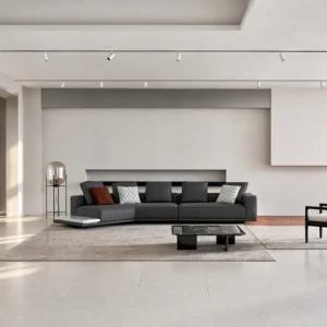 Horizon Sofa Details in leather — front view