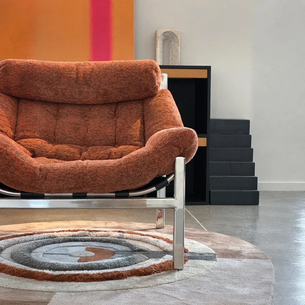 Rongqiu Caramel Chenille Lounge Chair on Steel Frame, 80 cm in rust — front view