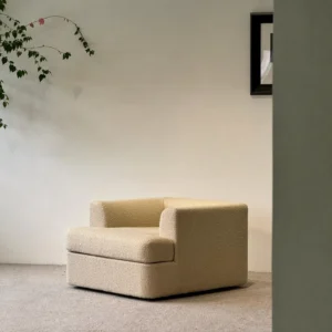 Lazy Single Lounge Sofa in solid wood — front view