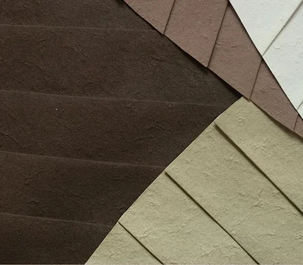 Oval Ribbed Relief in Cream, Taupe and Charcoal, 80 x 120 cm — detail