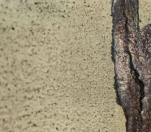 Olive Glazed Slab with Rust Seams, 98 x 98 cm in olive — detail