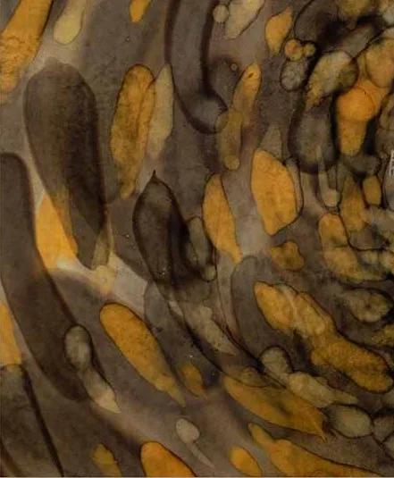 Tortoiseshell Spiral Panel on Grey Wash, 78 x 119 cm in clay — detail