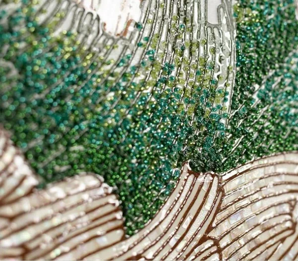 Tall Green Coral Bloom Relief, 120 x 180 cm in olive — detail