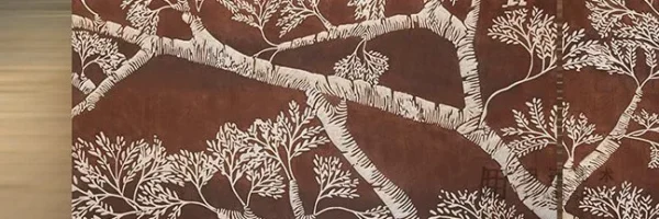 Panoramic Branch Relief in Rust and White, 454 x 80 cm — detail