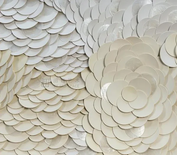 Wide Feathered Dune Relief in Sand and Silver, 220 x 150 cm — detail