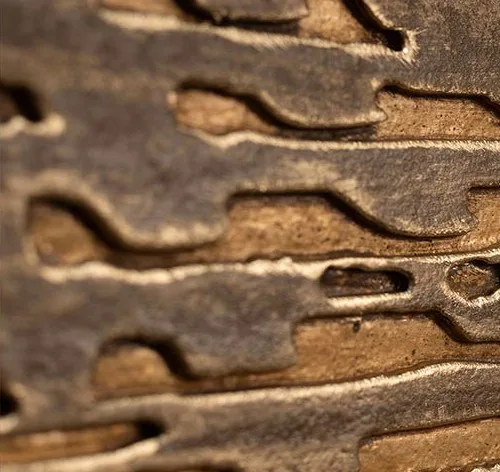 Tall Bronze Ribbed Relief in Black Frame, 160 x 210 cm — detail