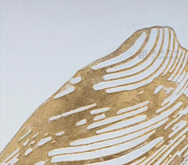 Wide Gold Ginkgo Leaf Relief on White, 160 x 120 cm in brushed brass — detail