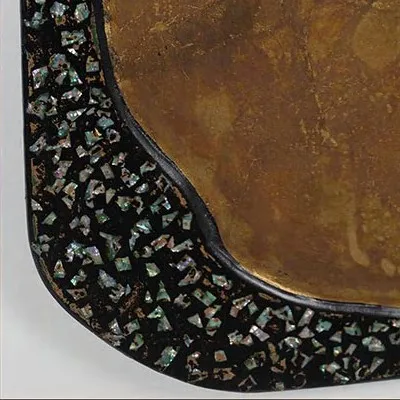 Rust Glazed Slab with Black Speckle Corners, 120 x 120 cm in rust — detail