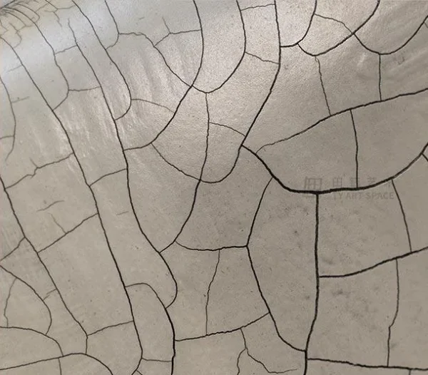 Small Grey Crackle Glazed Tile, 28 x 28 cm in slate — detail