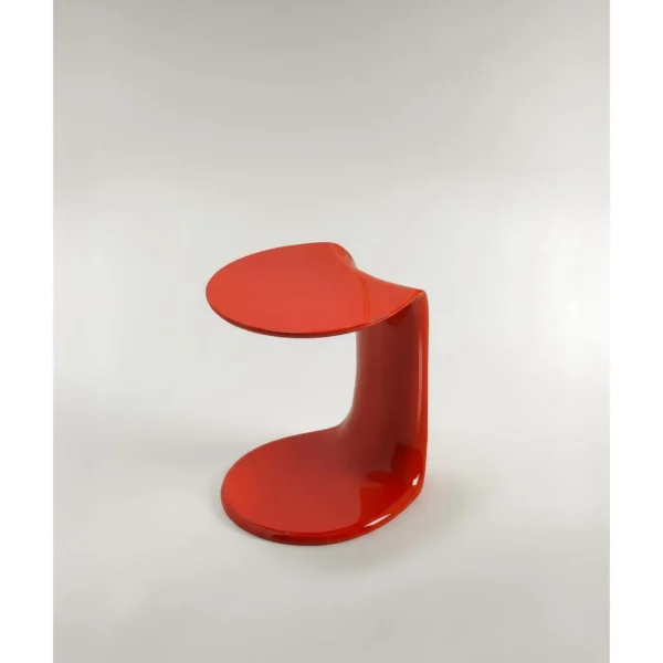 Mocha Wing Cantilever Side Table in Glossy Yellow — in a room setting