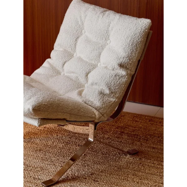 Ohm Lounge Chair in Wool Bouclé on Steel Base — in a room setting