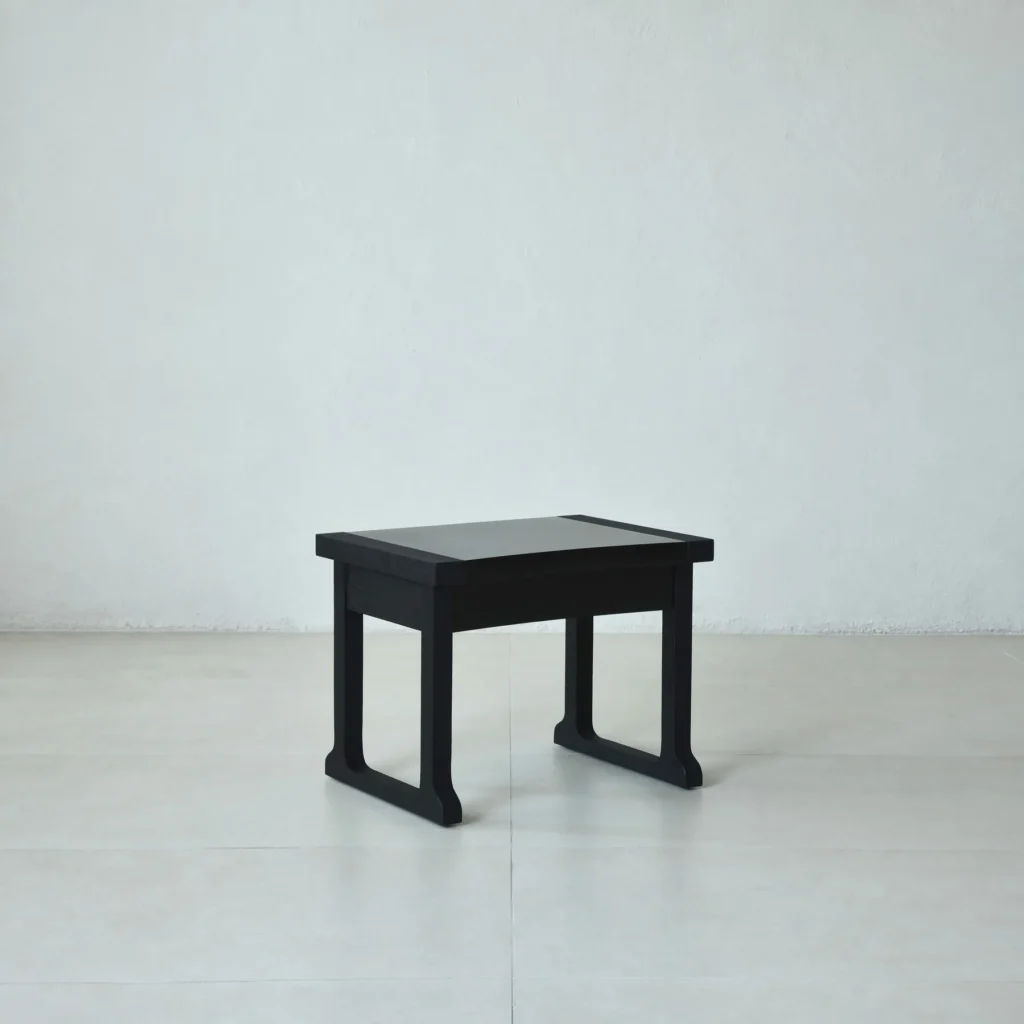 Old Money Oak Matte Black Brushed in solid oak — front view
