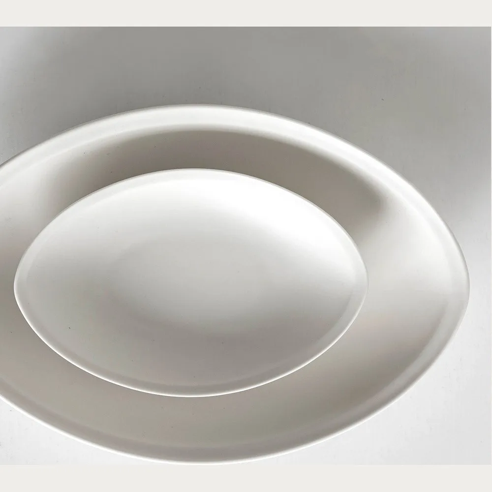 Artist Collaboration White Porcelain Boat Plate Gift Set in ivory — front view