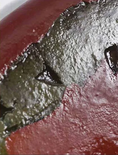 Round Red and Olive Relief Wall Art, 100 cm in red — detail