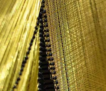 Round Gold Ginkgo Leaf Relief in Black Ring, 120 cm — detail