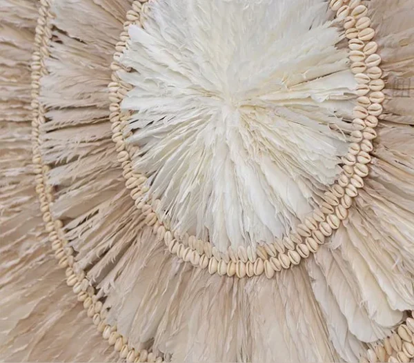 Round Woven Raffia Sunburst Wall Art, 150 cm in oatmeal — detail