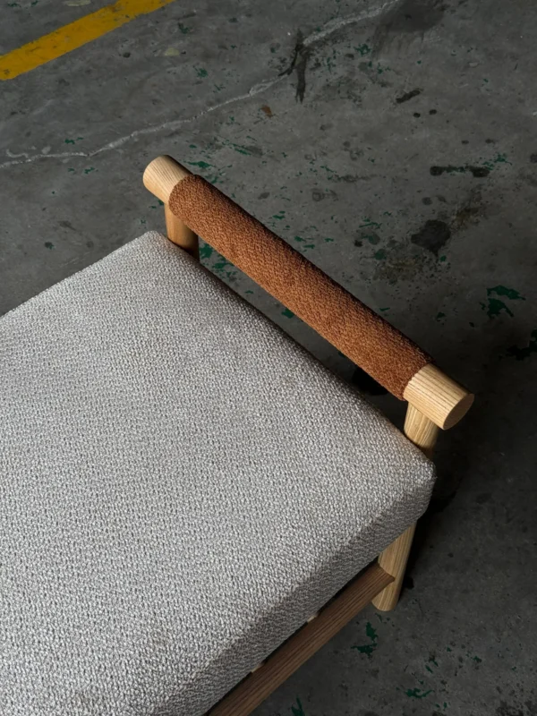 Oak Entryway Bench with Bolster Arms and Slatted Shelf in natural oak — detail