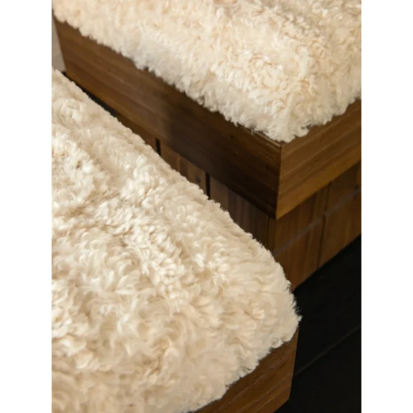 Solid Wood Grid Pouf with Cream Upholstered Top, 48 cm in clay — in a room setting