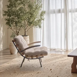 Spine Chair in solid wood — front view