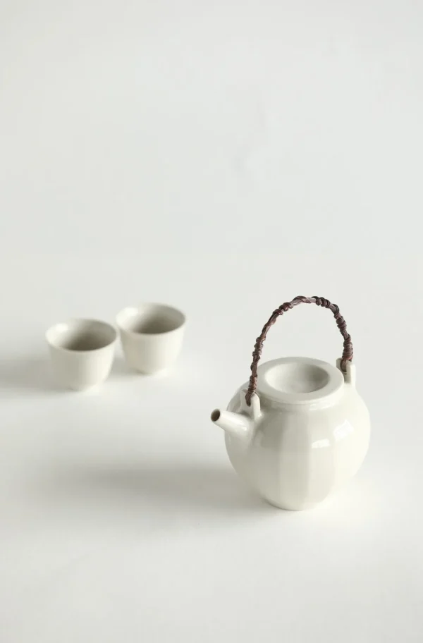Artist Collaboration White Porcelain Loop-Handle Teapot and in ivory — in a room setting