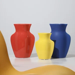 Glossy Mid-Century Urn Vases in Red, Yellow and Blue — front view