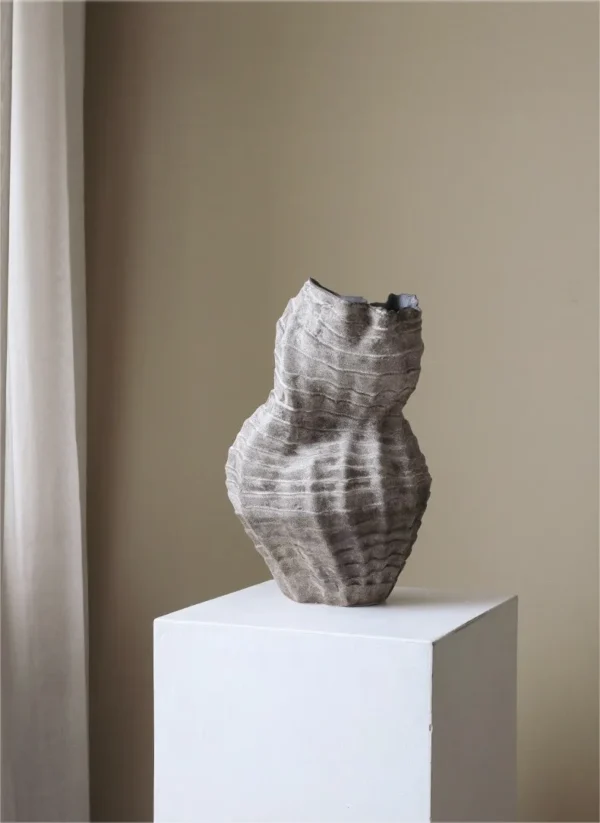 Jingdezhen Grey Twisted Rib Sculptural Vase, Large in slate — in a room setting