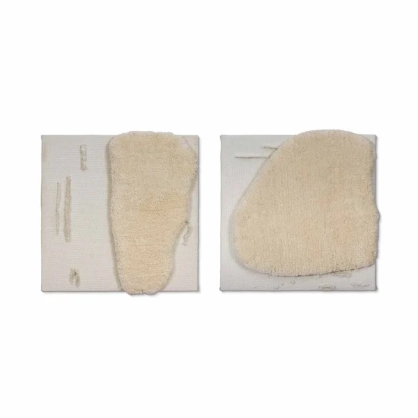 Cream Tufted Pebble Relief Set of 2, 50 x 50 cm Each in oatmeal — in a room setting