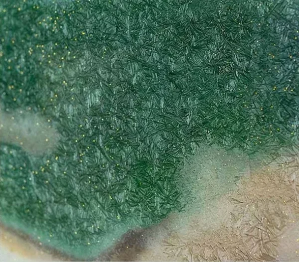 Malachite Fragment Set of 2 in Black Frames, 38 x 38 cm Each — detail