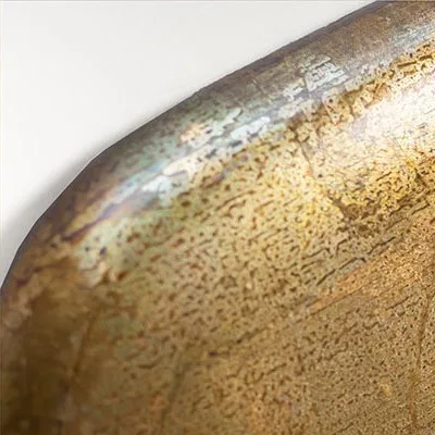 Glazed Gold and Amber Slab Set of 2, 90 x 90 cm Each in brushed brass — detail