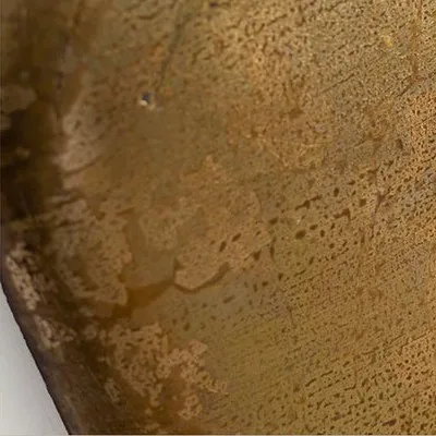 Glazed Gold and Amber Slab Set of 2, 90 x 90 cm Each in brushed brass — detail