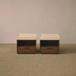 Walnut Veneer in walnut — front view