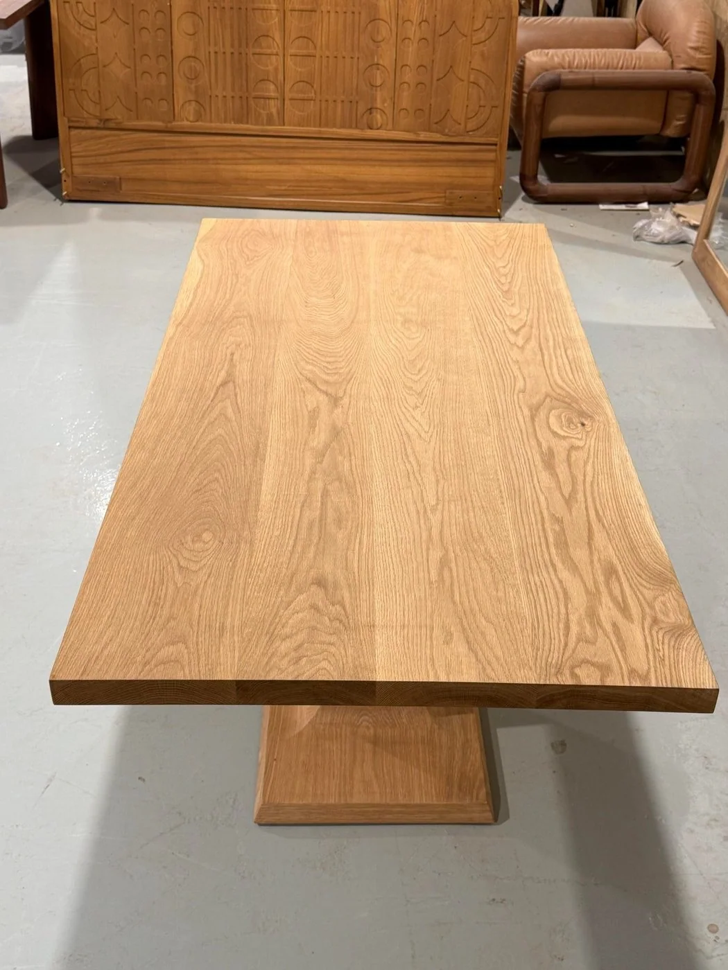 Solid oak rectangular table showing board matching and grain direction