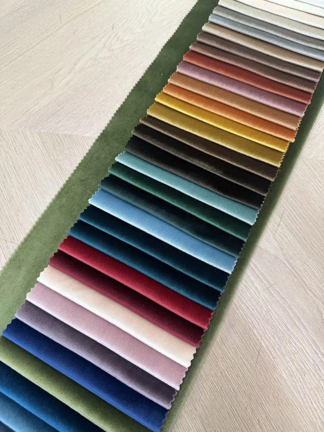 Velvet color swatch fan