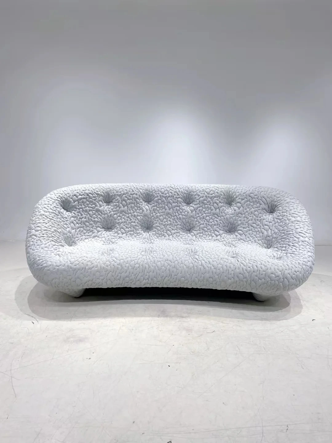 White curved sofa front appearance